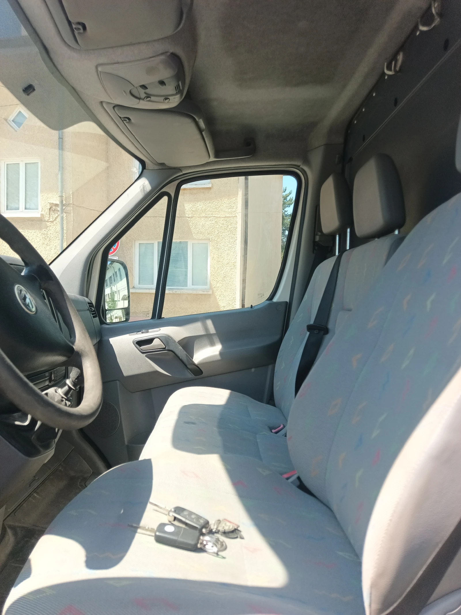VW Crafter, снимка 10 - Бусове и автобуси - 55096073