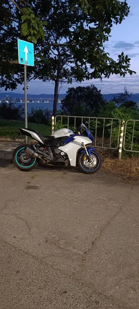  Honda Cbr