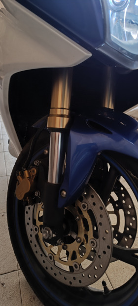 Honda Cbr 600f, снимка 11 - Мотоциклети и мототехника - 45401875