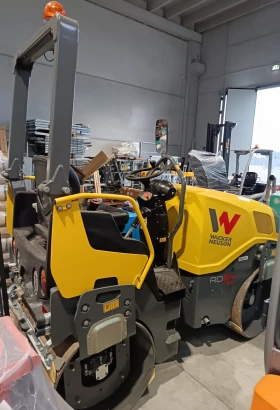 Валяк Друга марка Wacker NEUSON- само на 9 часа.УНИКАТ, снимка 1