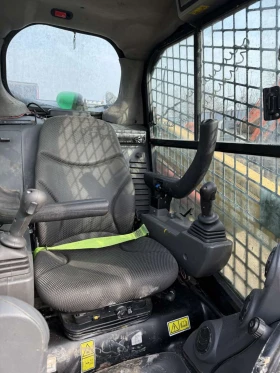 Мини челни товарачи Cat 246D3, снимка 4