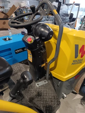 Валяк Друга марка Wacker NEUSON- само на 9 часа.УНИКАТ, снимка 7