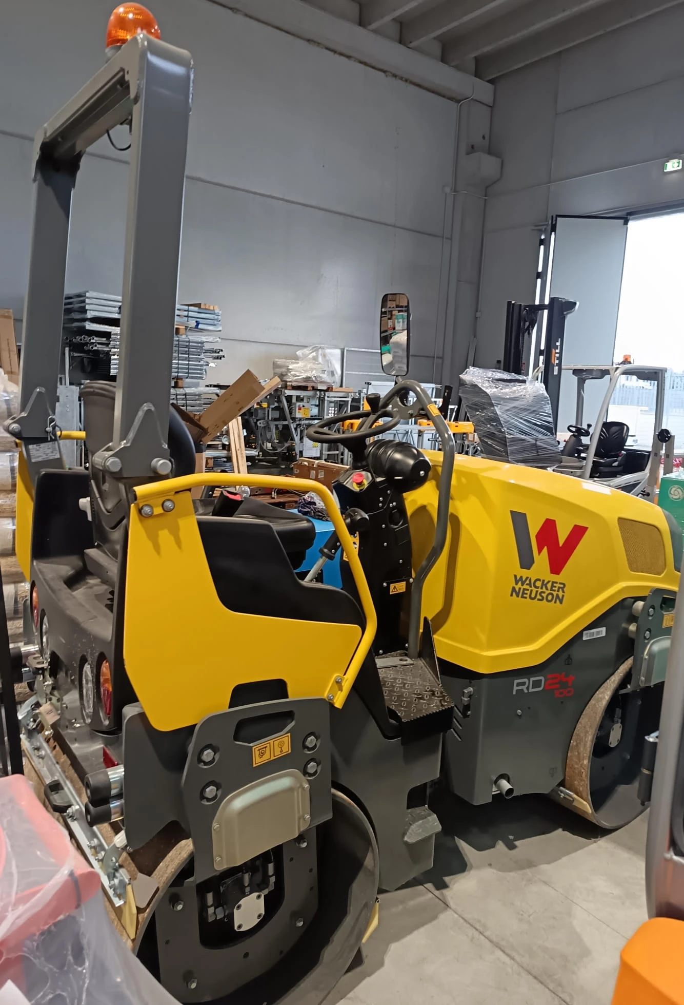 ����� Wacker NEUSON- ���� �� 9 ����.������ | Mobile.bg � ����������� 1