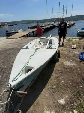 Ветроходна лодка Albica Laser 2 regata , снимка 2