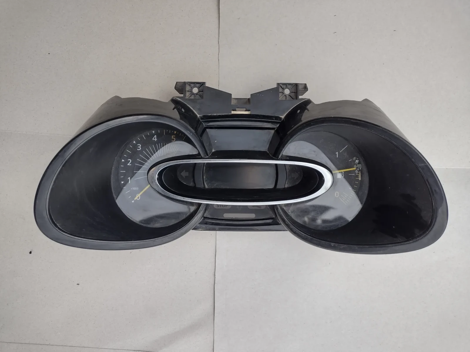 248102122R   RENAULT CLIO IV   VPFRRF-10849-BA | Mobile.bg   1