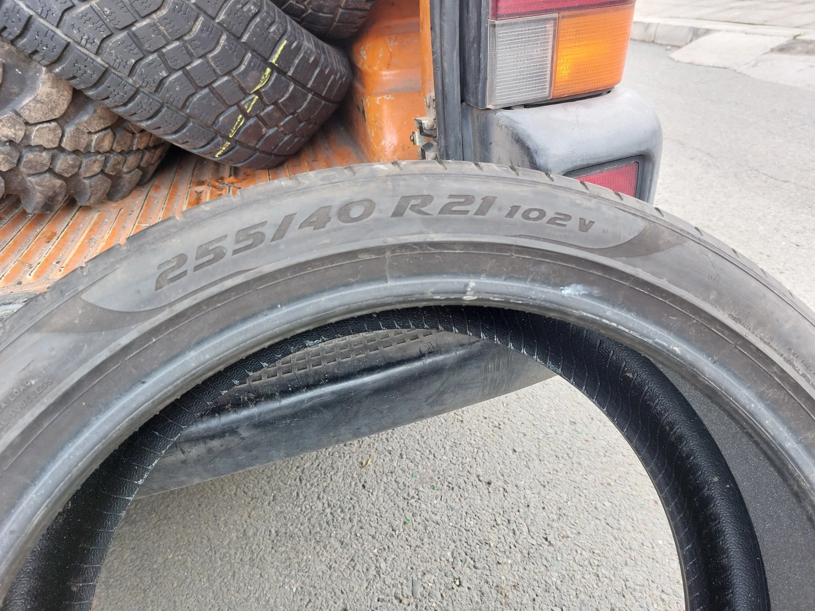 ���� 255/40R21 | Mobile.bg � ����������� 9