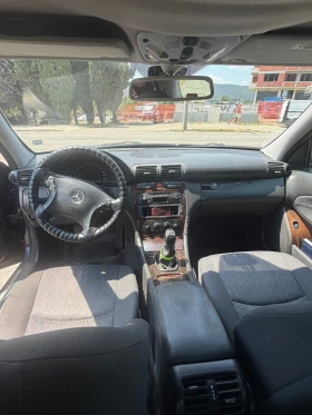 Mercedes-Benz C 220, снимка 8