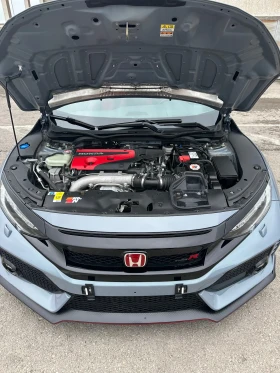 Honda Civic Type R GT FK8, снимка 17