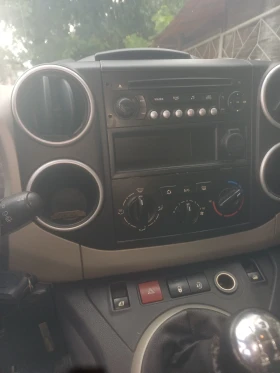Peugeot Partner 1.6 HDI 90�.� 2015�  | Mobile.bg � ����� ������ 17
