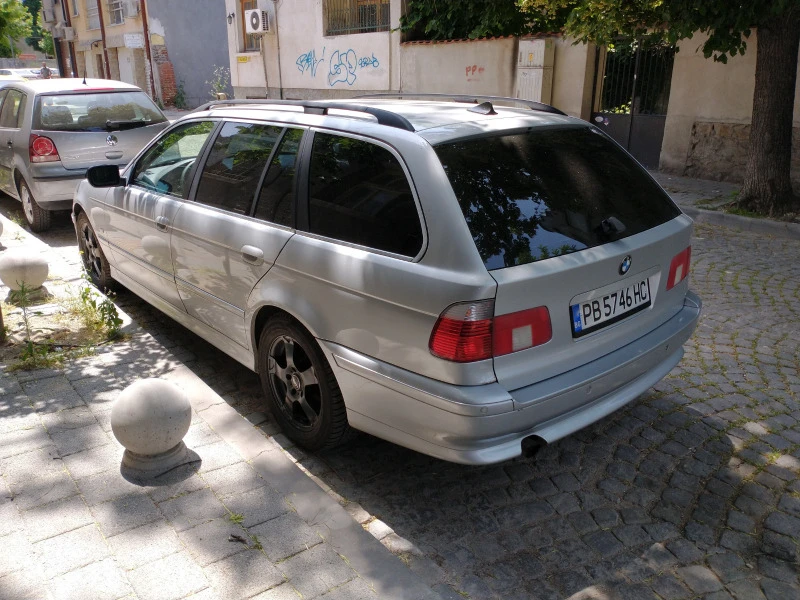 BMW 520, снимка 4 - Автомобили и джипове - 46604972