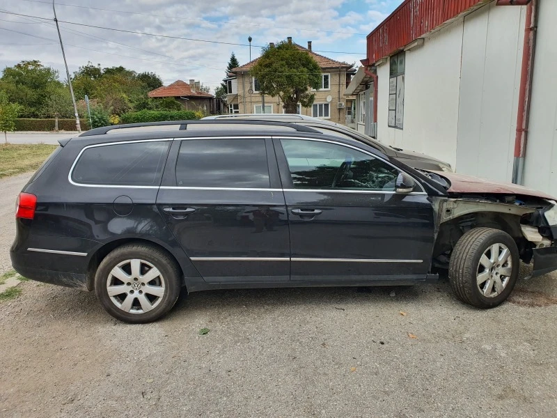 VW Passat 2.0FSi, снимка 2 - Автомобили и джипове - 42531489