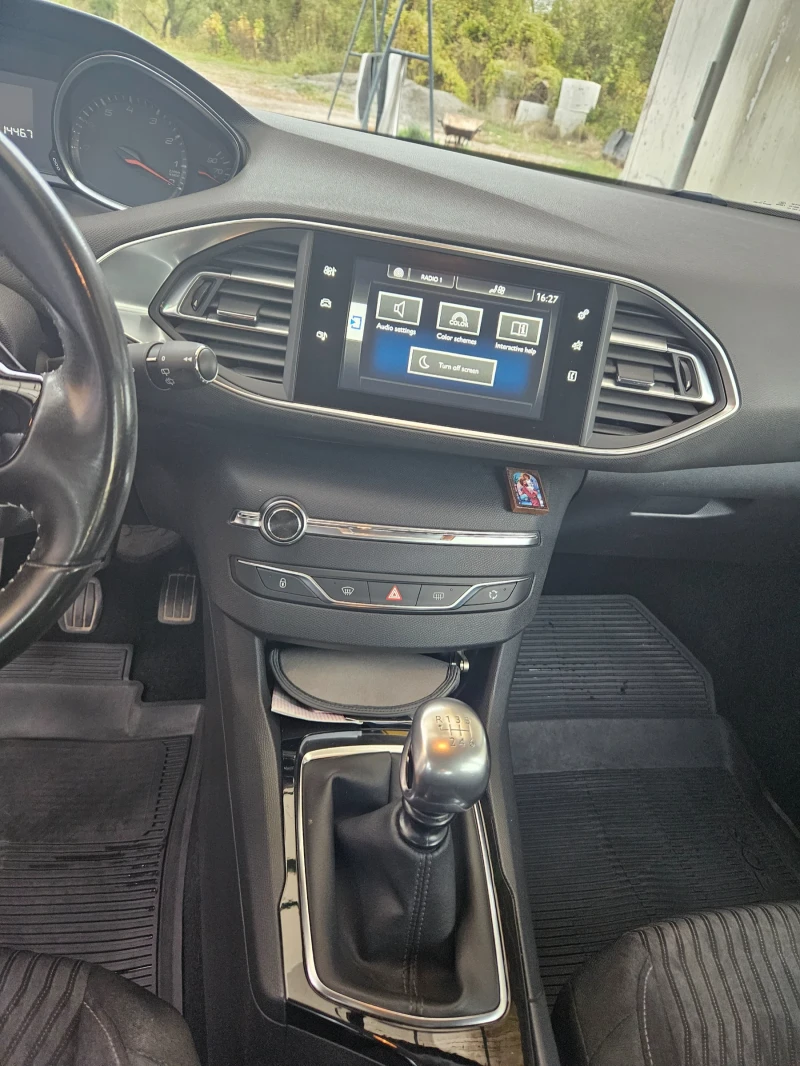 Peugeot 308, снимка 8 - Автомобили и джипове - 47186579