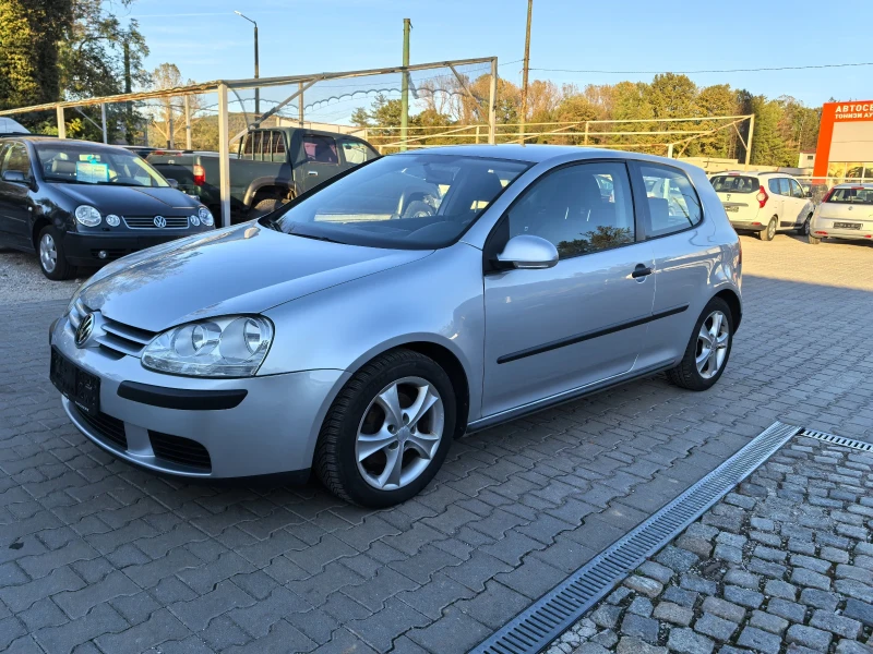 VW Golf 1.4i 82k.c., снимка 1 - Автомобили и джипове - 47693417