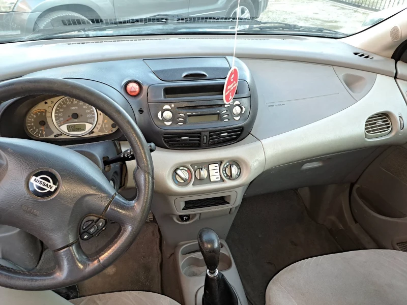 Nissan Almera tino 1.8, снимка 6 - Автомобили и джипове - 47860568