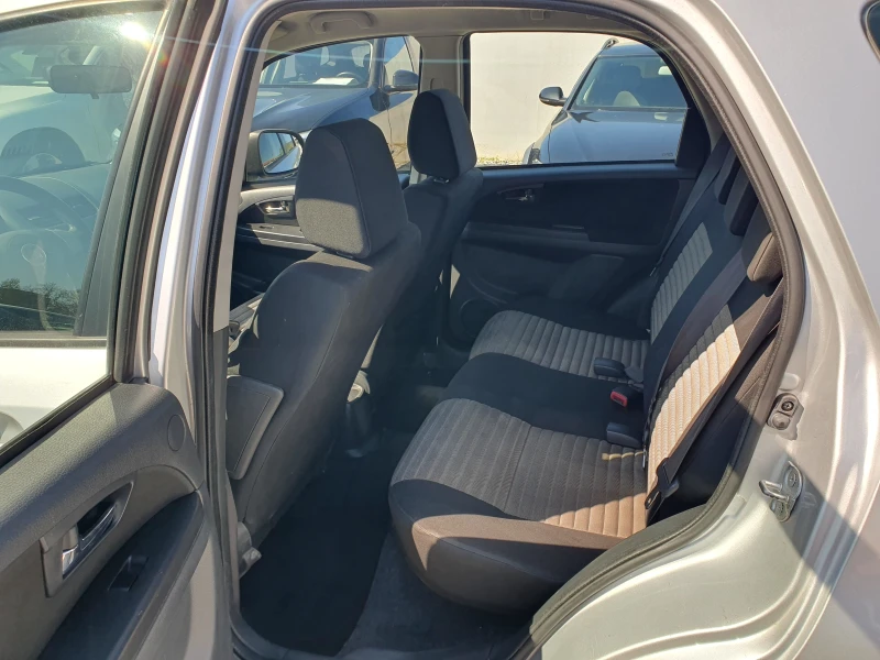 Fiat Sedici 2.0/135ks/4x4, снимка 11 - Автомобили и джипове - 49811475