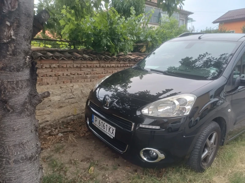 Peugeot Partner 1.6 HDI 90к.с 2015г , снимка 9 - Автомобили и джипове - 52004389