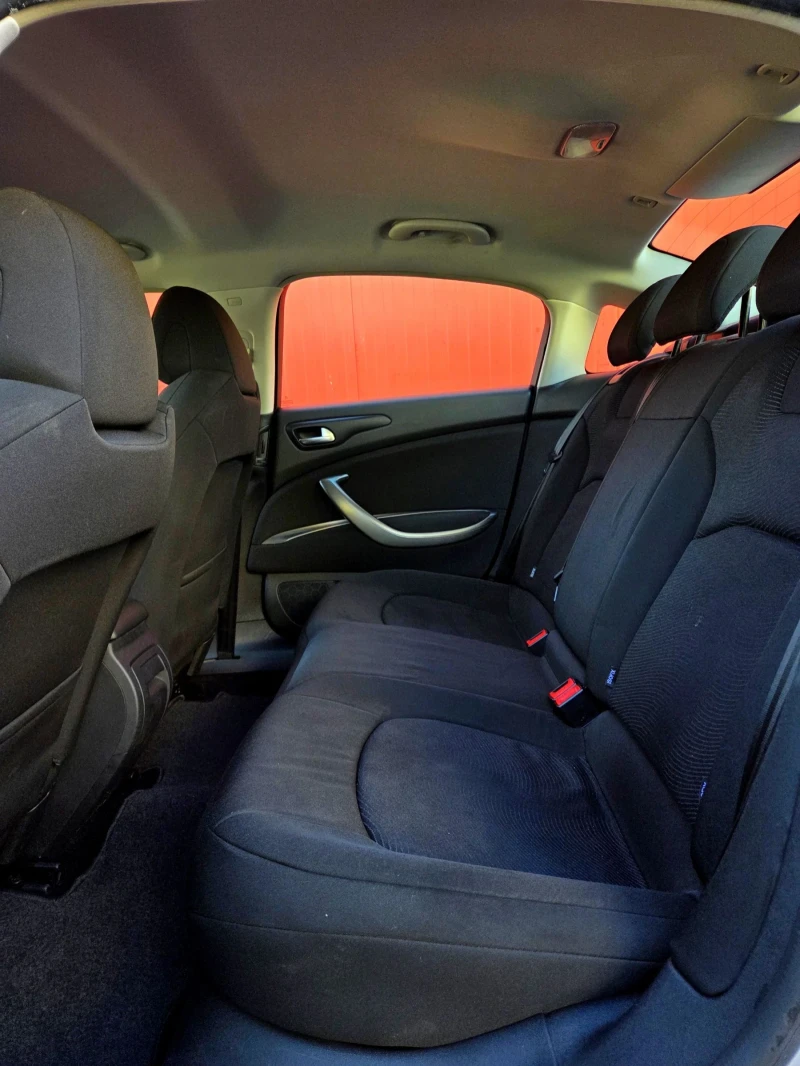 Citroen C5 Нов внос перфектен!, снимка 14 - Автомобили и джипове - 52421142