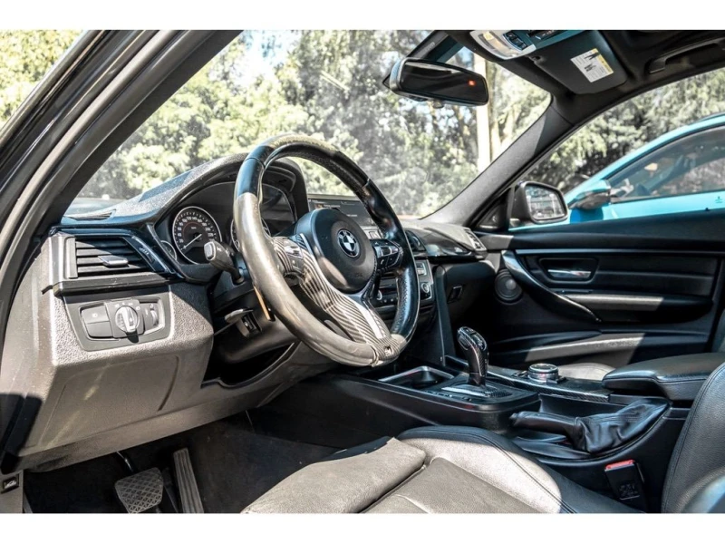 BMW 335 XDRIVE M PACK* HARMAN/KARDON* КАМЕРА, снимка 6 - Автомобили и джипове - 52468675
