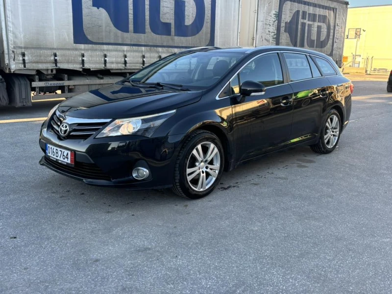Toyota Avensis 1.8i EURO5 , снимка 3 - Автомобили и джипове - 52917277