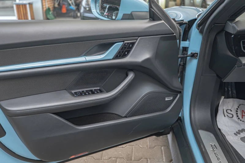 Porsche Taycan 4S Performance/PDLS+ /PVTS/BOSE/Sport Chrono/Пасаж, снимка 8 - Автомобили и джипове - 53191471