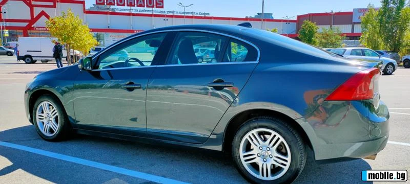 Volvo S60, снимка 9 - Автомобили и джипове - 55104071