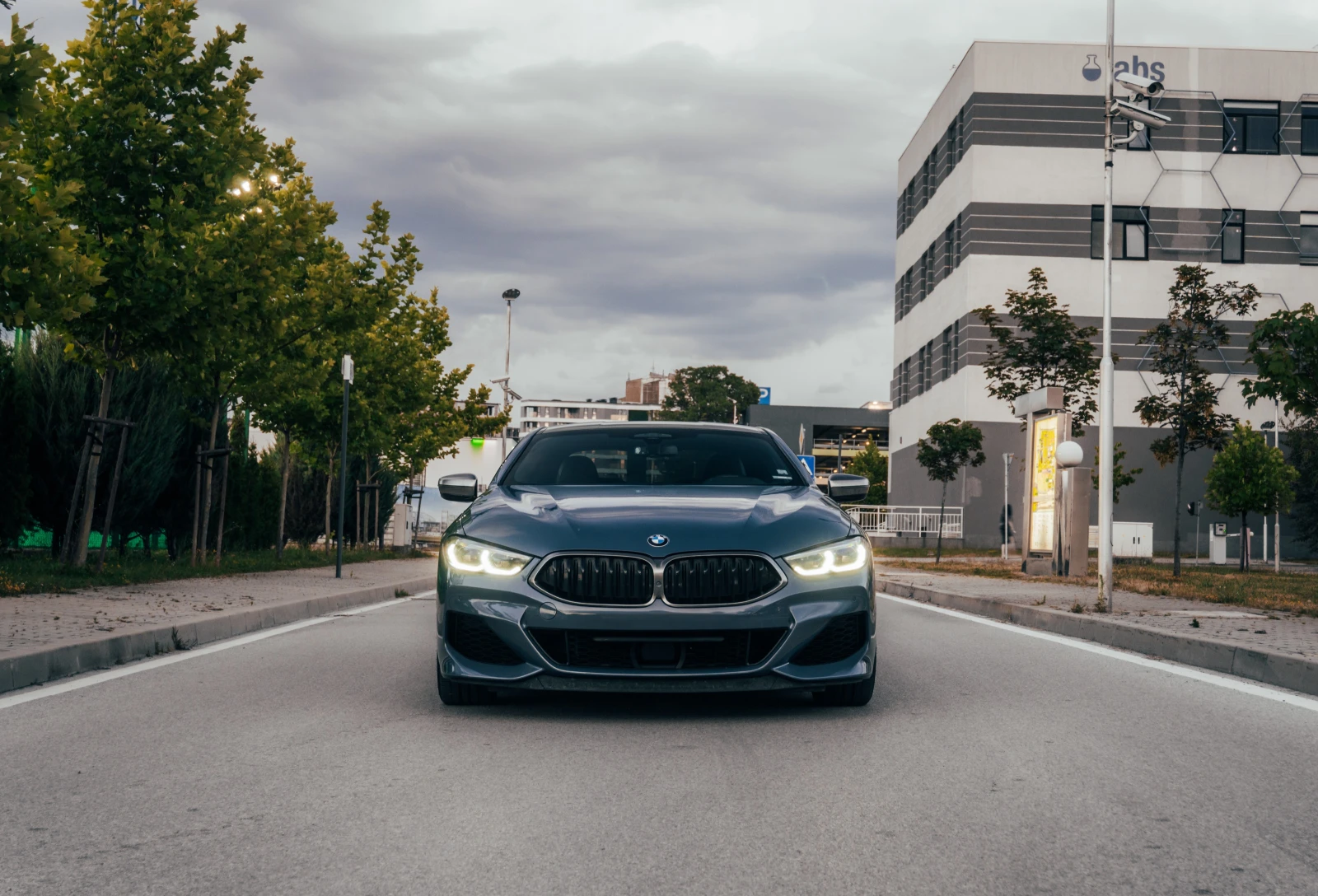 BMW 850  - изображение 2