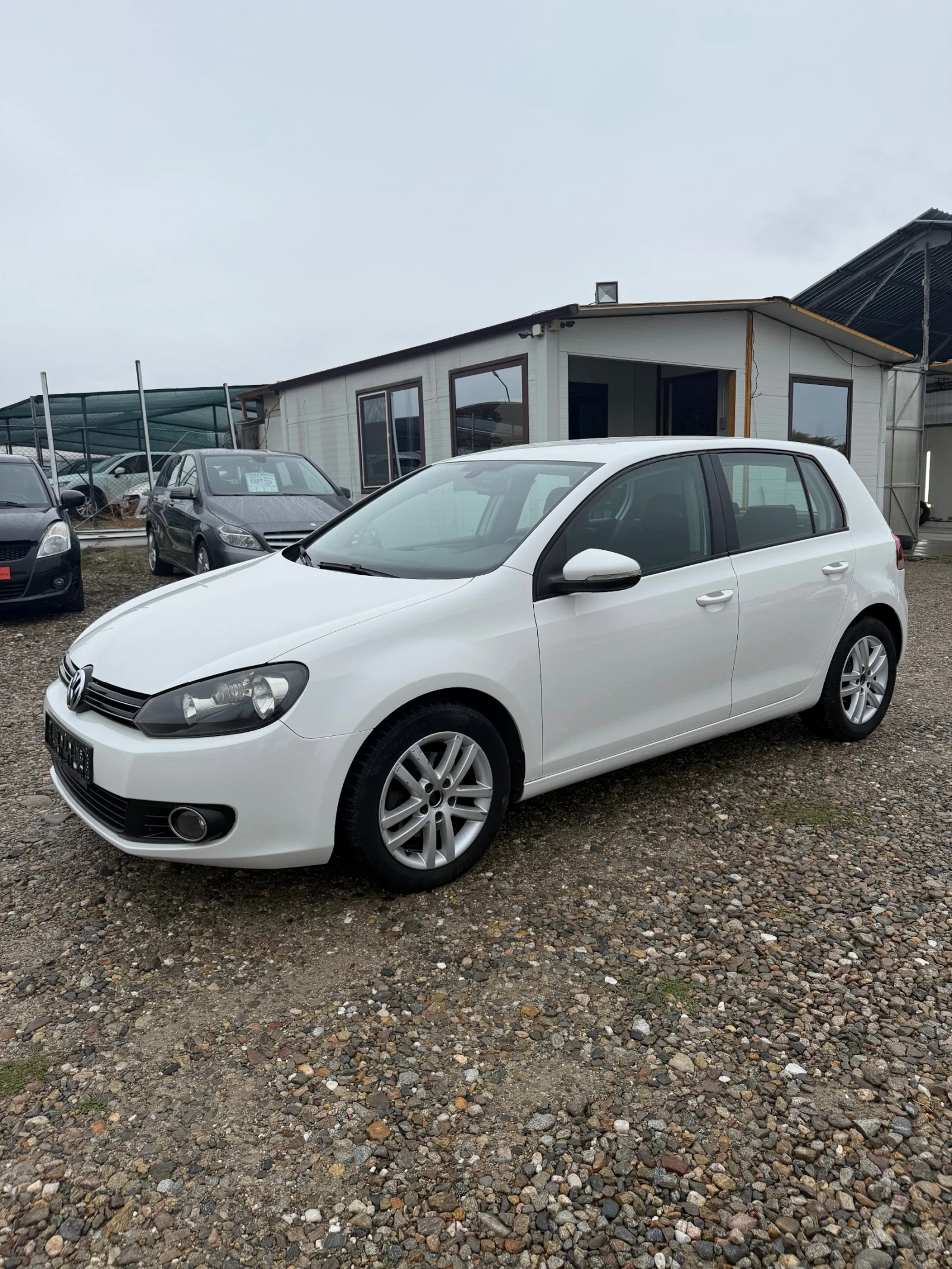 VW Golf 2.0TDI* 110кс.* HIGHLINE* ЛИЗИНГ - изображение 7