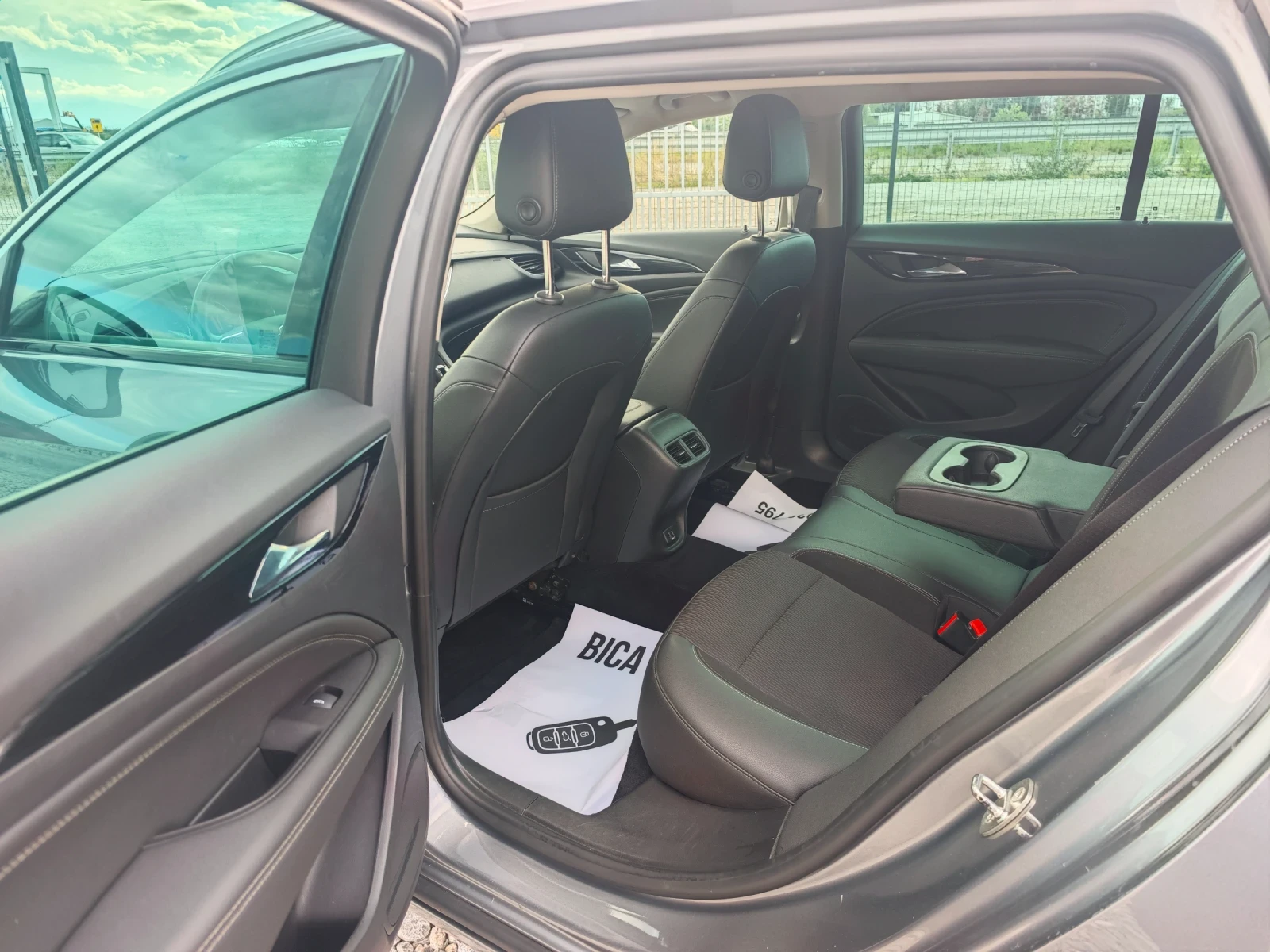 Opel Insignia 1.6cdti avtomat  - изображение 8