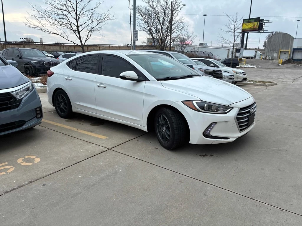 Hyundai Elantra * GL * CARFAX * БЕЗ ПЪРВОНАЧАЛНА ВНОСКА - изображение 3