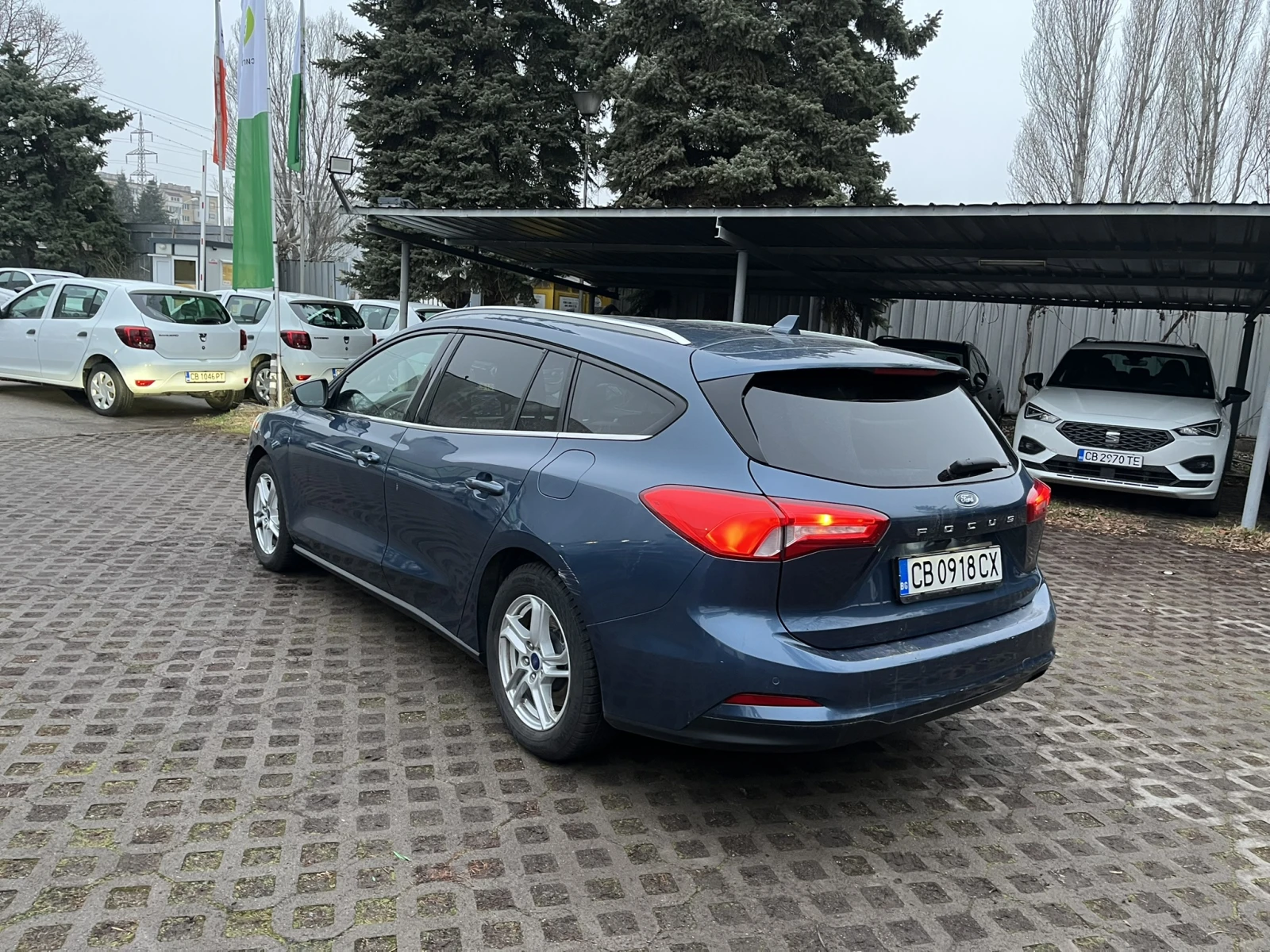 Ford Focus SW 1.0 EcoBoost 125 HP Automatic - изображение 6
