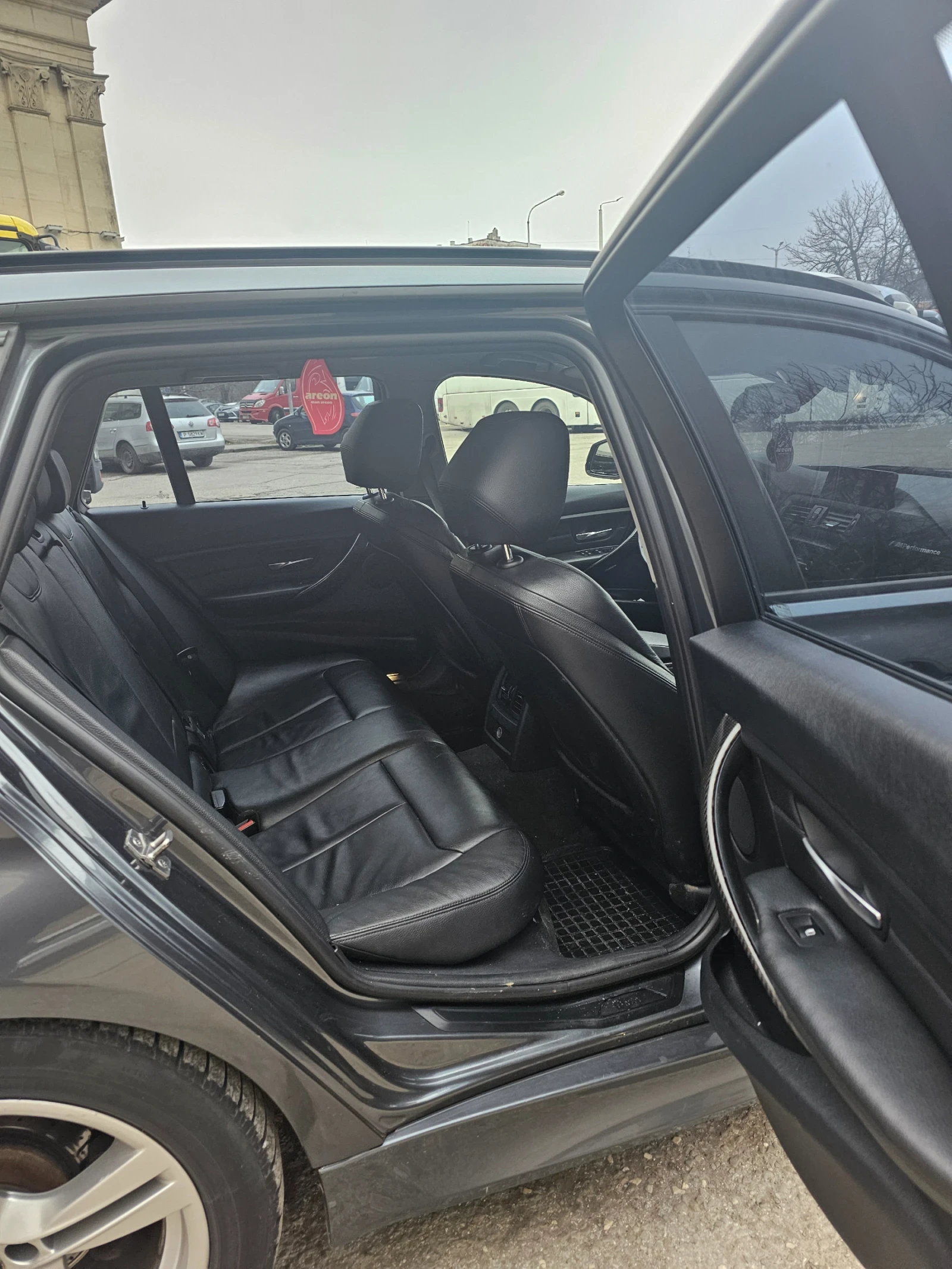 BMW 320 320D FULL M-PACK - изображение 10