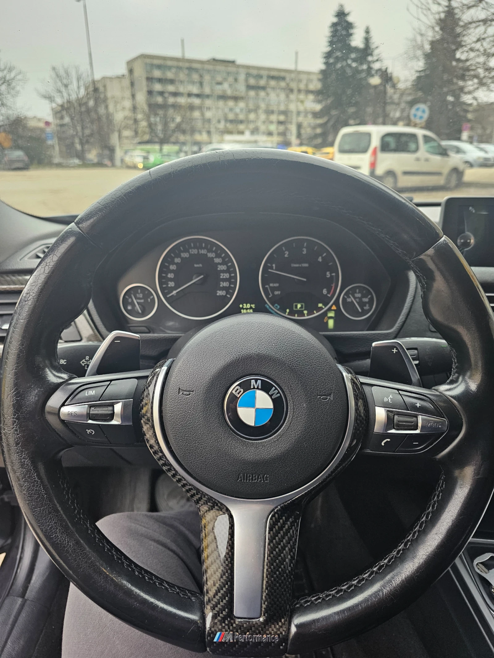 BMW 320 320D FULL M-PACK - изображение 6