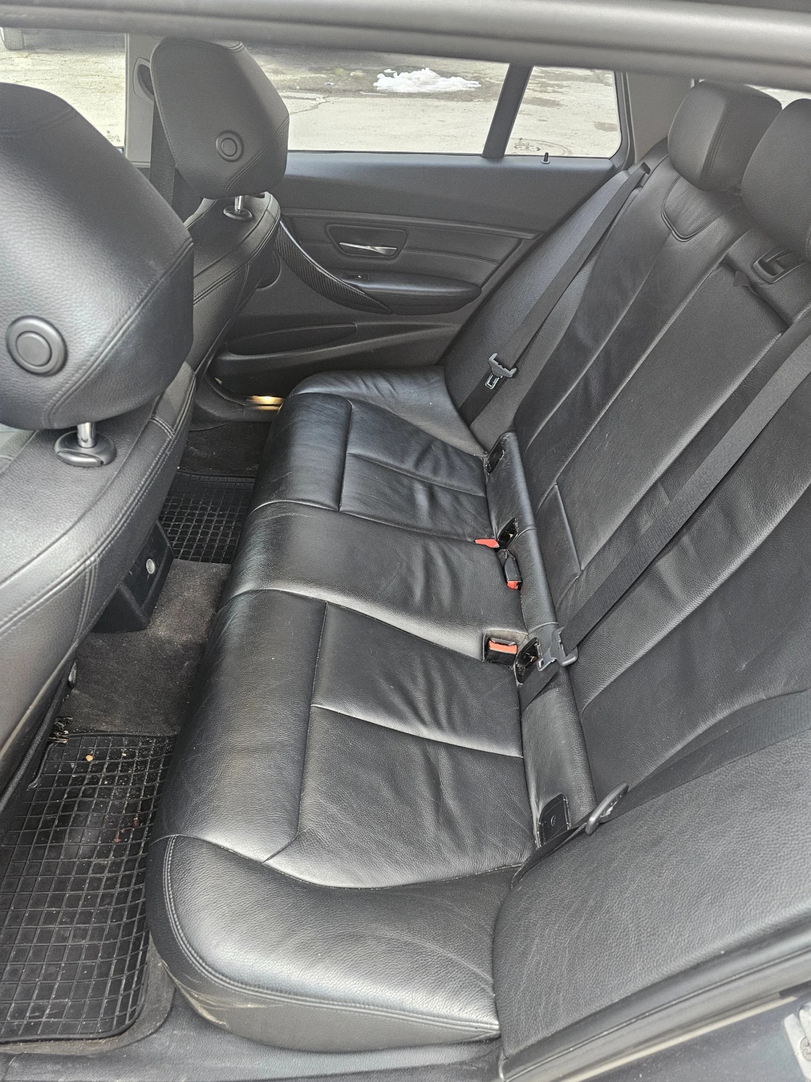 BMW 320 320D FULL M-PACK | Mobile.bg � ����������� 12