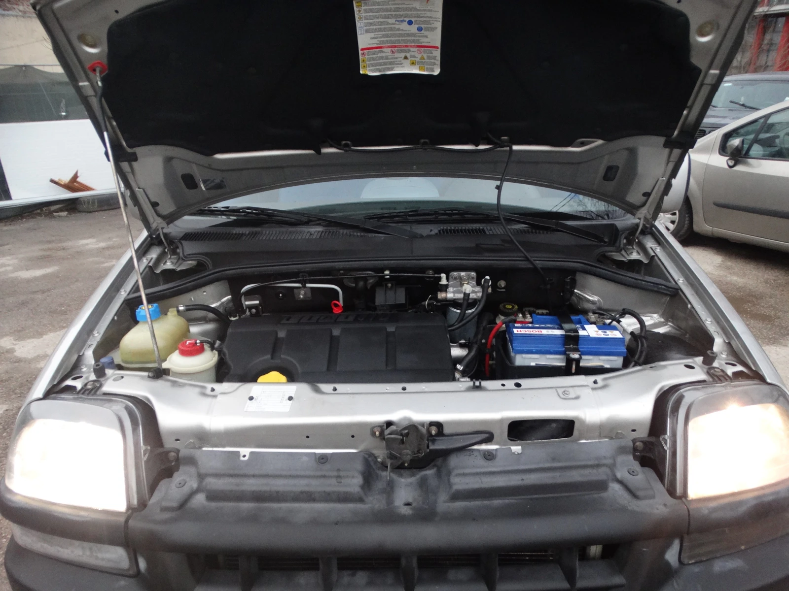 Fiat Doblo 1.9 jtd - N1, снимка 15 - Автомобили и джипове - 53816123