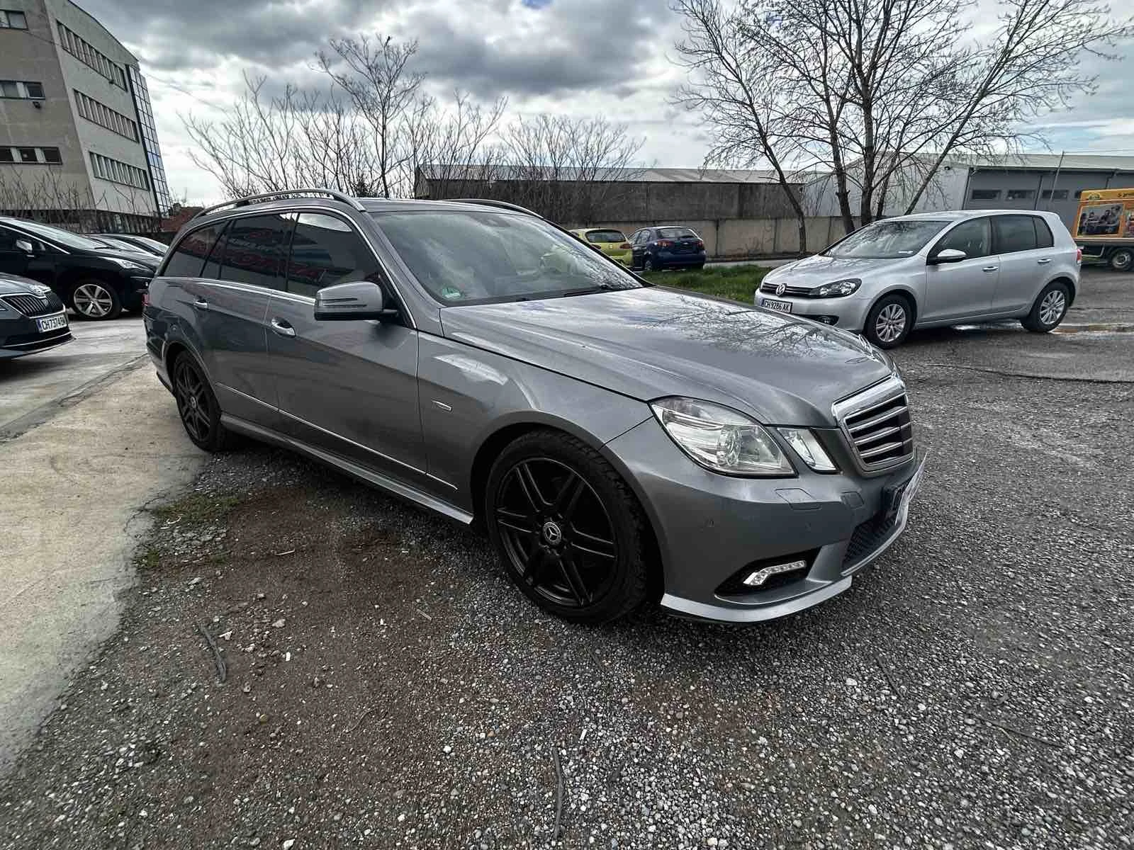 Mercedes-Benz E 350 4 Matik AMG optic, снимка 7 - Автомобили и джипове - 54086939
