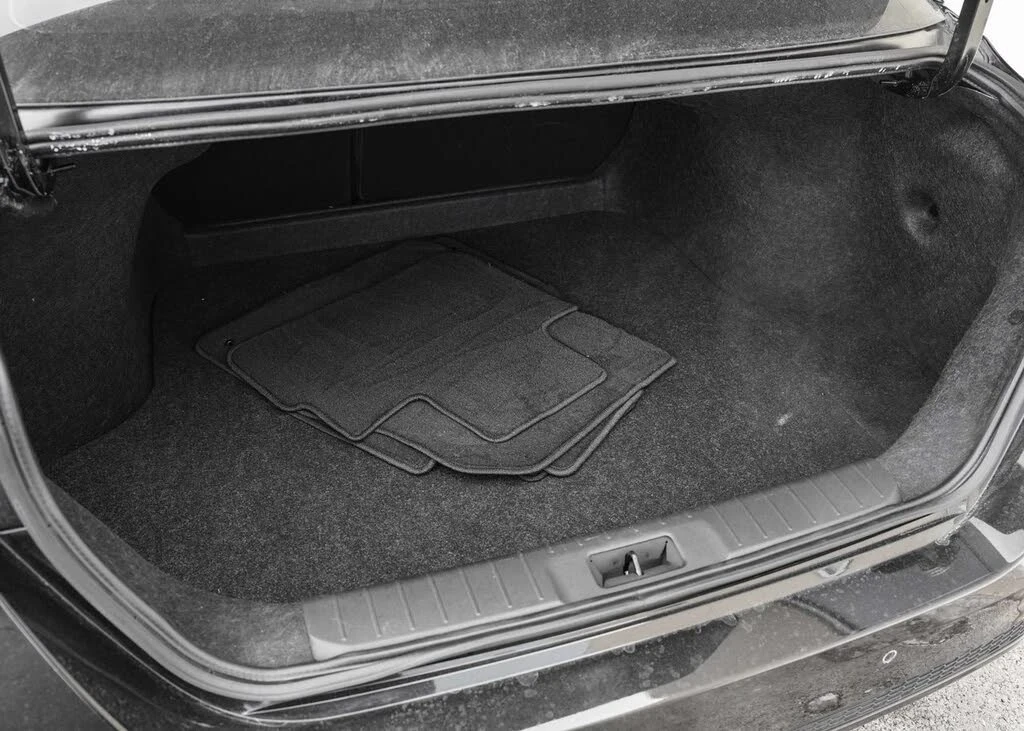 Nissan Sentra SV FWD Авто Кредит ЦЕНА ДО БГ , снимка 2 - Автомобили и джипове - 54117046