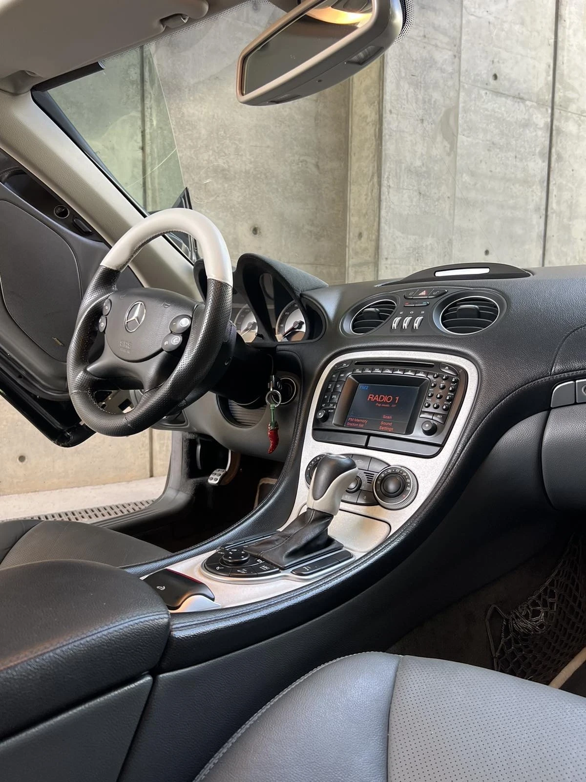 Mercedes-Benz SL 500 Cabrio, снимка 11 - Автомобили и джипове - 54184430