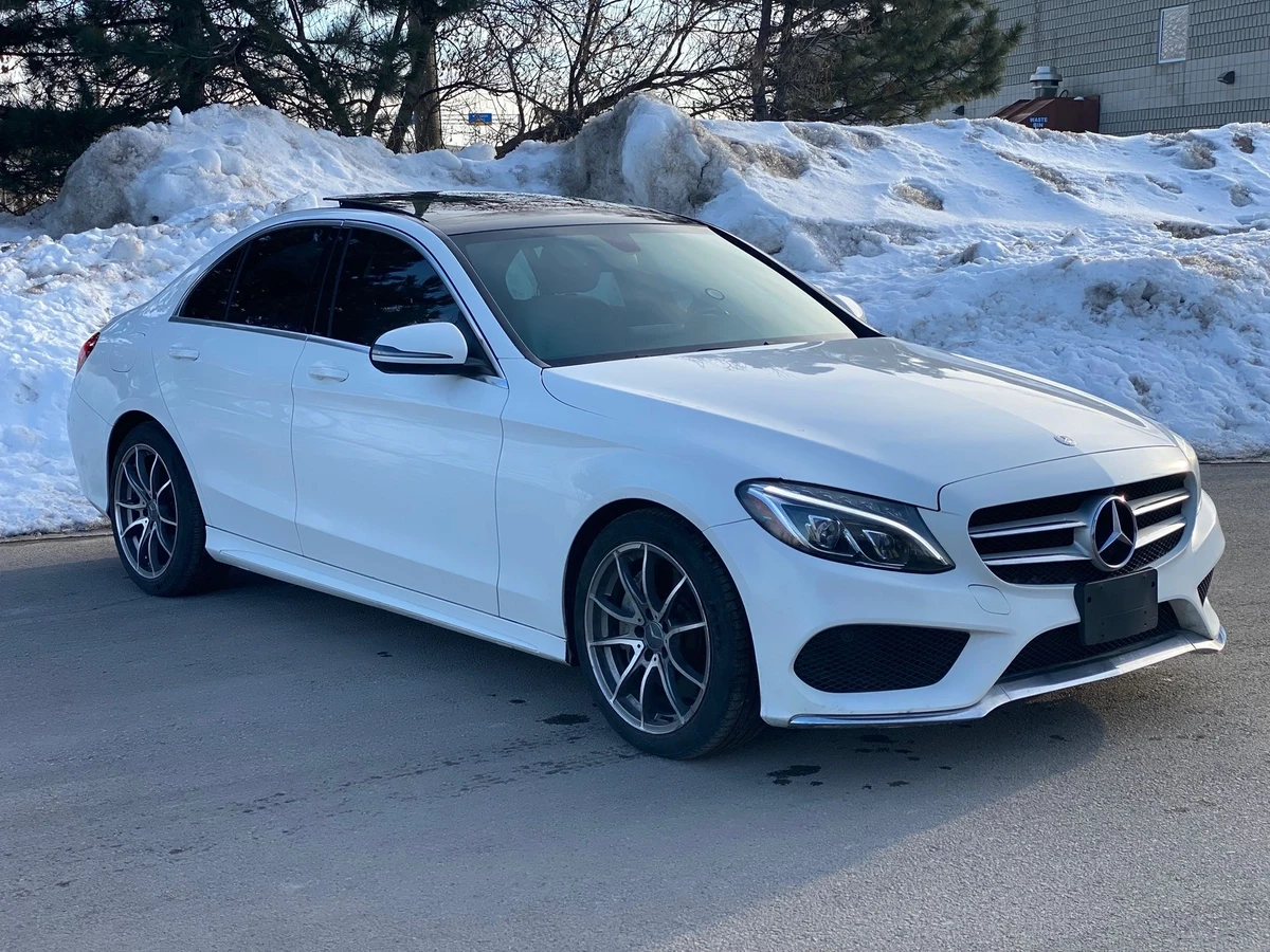 Mercedes-Benz C 300 4MATIC AMG Package, снимка 3 - Автомобили и джипове - 54387234
