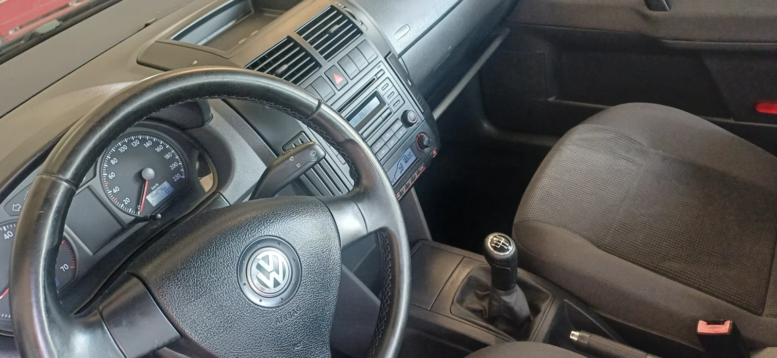 VW Polo 1.4 БЕНЗИН, снимка 7 - Автомобили и джипове - 54692679