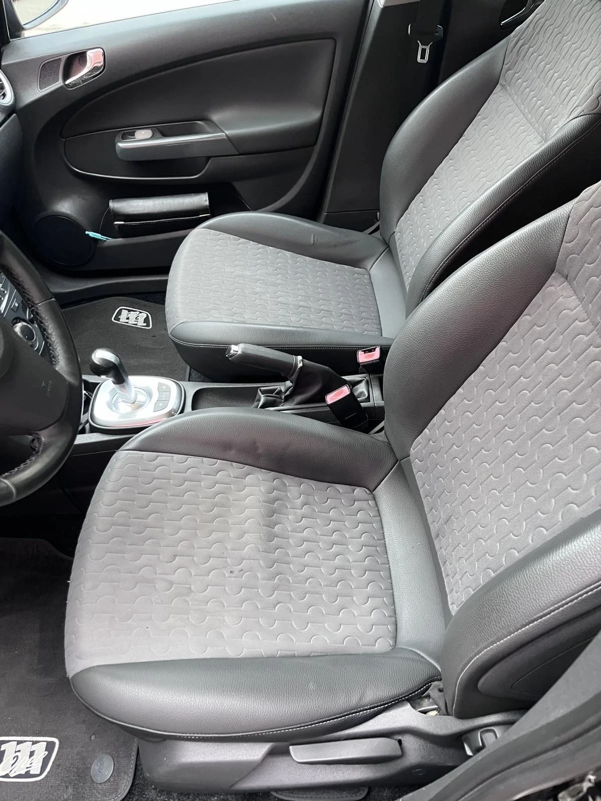 Opel Corsa, снимка 6 - Автомобили и джипове - 55263539