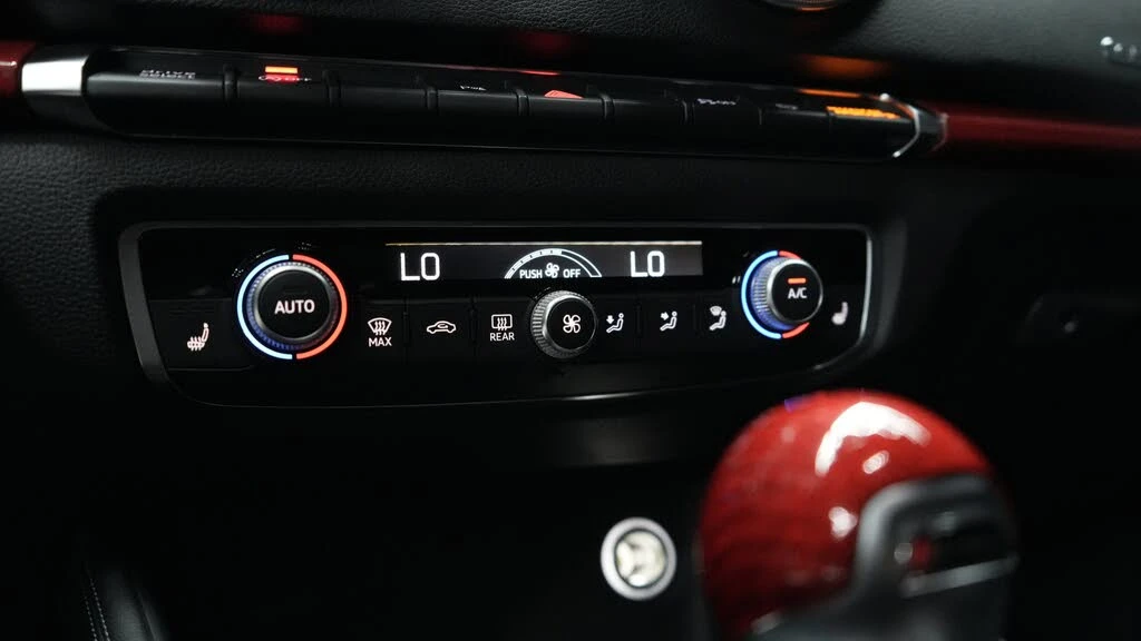 Audi S3 PRESTIGE* BANG&OLUFSEN* APR* VIRTUAL DASH* КАМЕРА, снимка 12 - Автомобили и джипове - 55302258