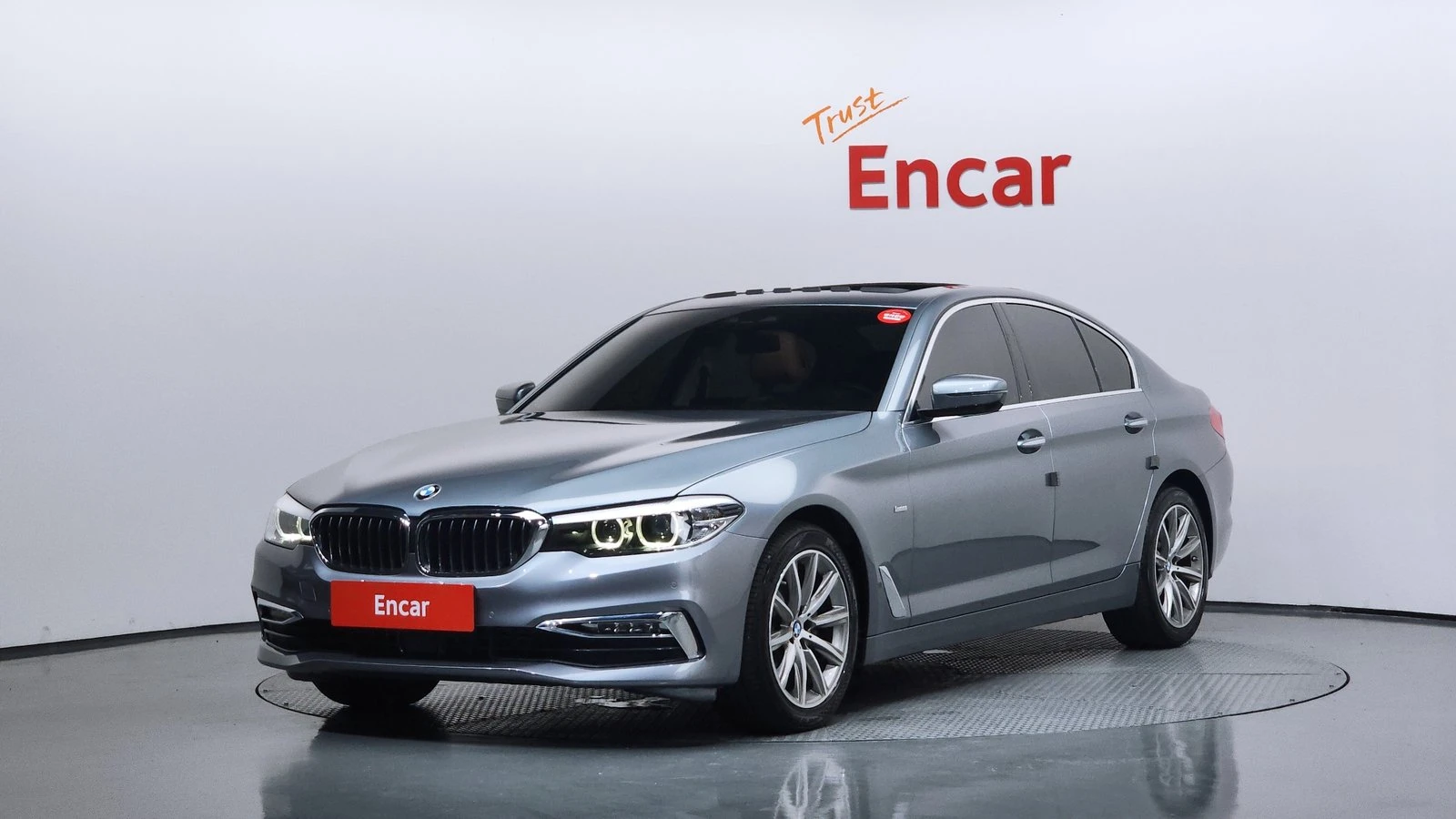 BMW 520 ЛЮК* HUD* ПОДГРЕВ ВОЛАН* ЕЛ. БАГАЖНИК* КРАЙНА ЦЕНА