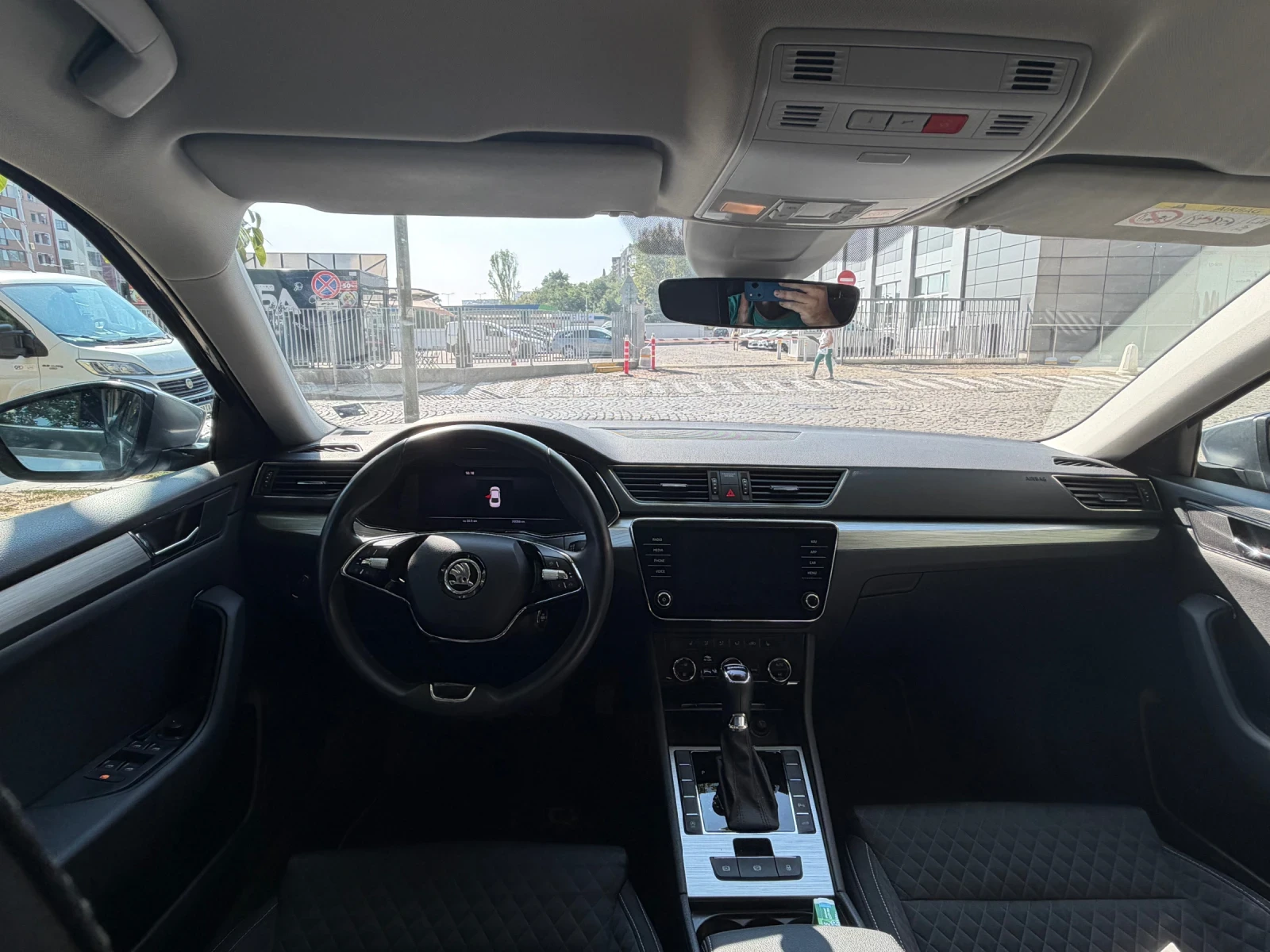 Skoda Superb 2.0, снимка 15 - Автомобили и джипове - 55774915