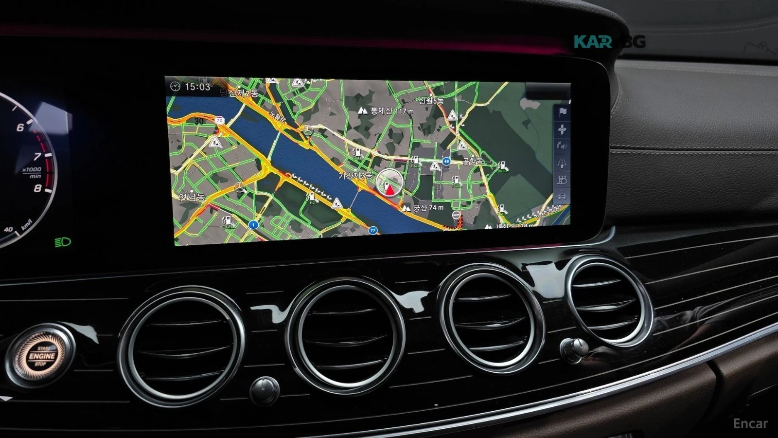 Mercedes-Benz E 400 4MATIC EXCLUSIVE* HUD* КОЖА* ОБДУХ* НАВИ* ПАНО, снимка 13 - Автомобили и джипове - 55944673