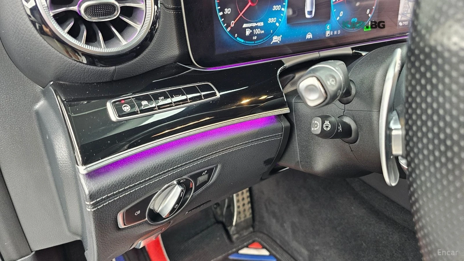 Mercedes-Benz AMG GT 43* 4MATIC* DISTRONIC* 360* ПОДГРЕВ* ОБДУХ* , снимка 15 - Автомобили и джипове - 55951060