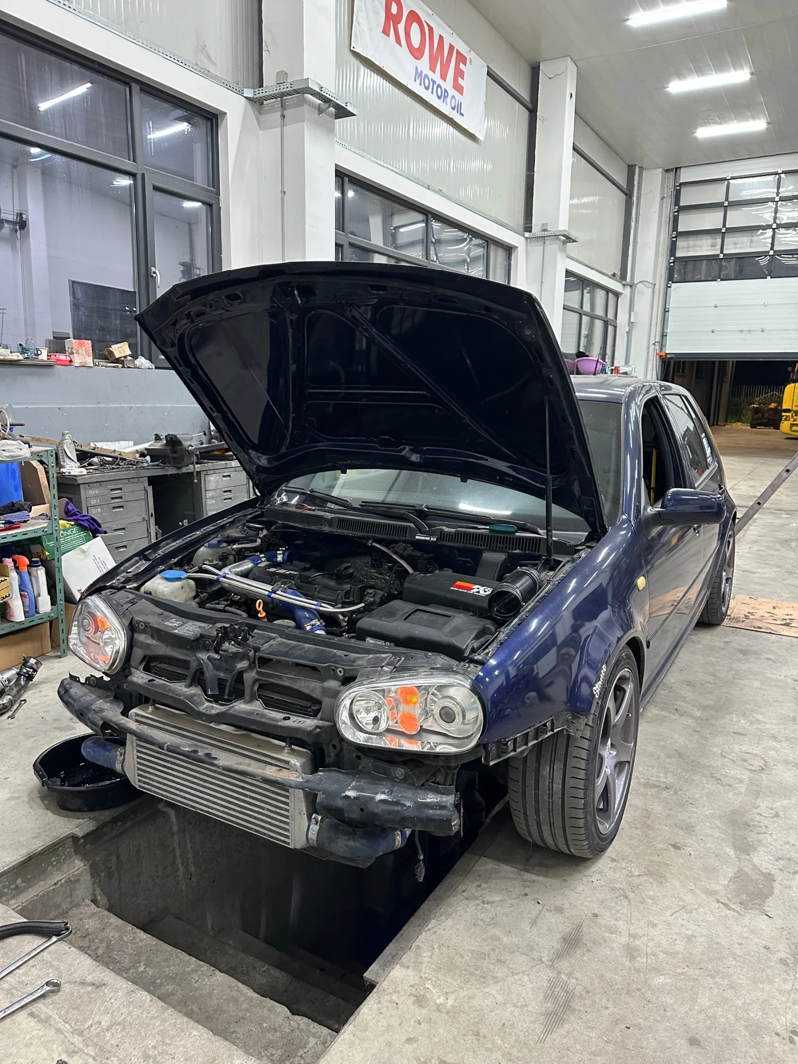 VW Golf, снимка 8 - Автомобили и джипове - 55997030
