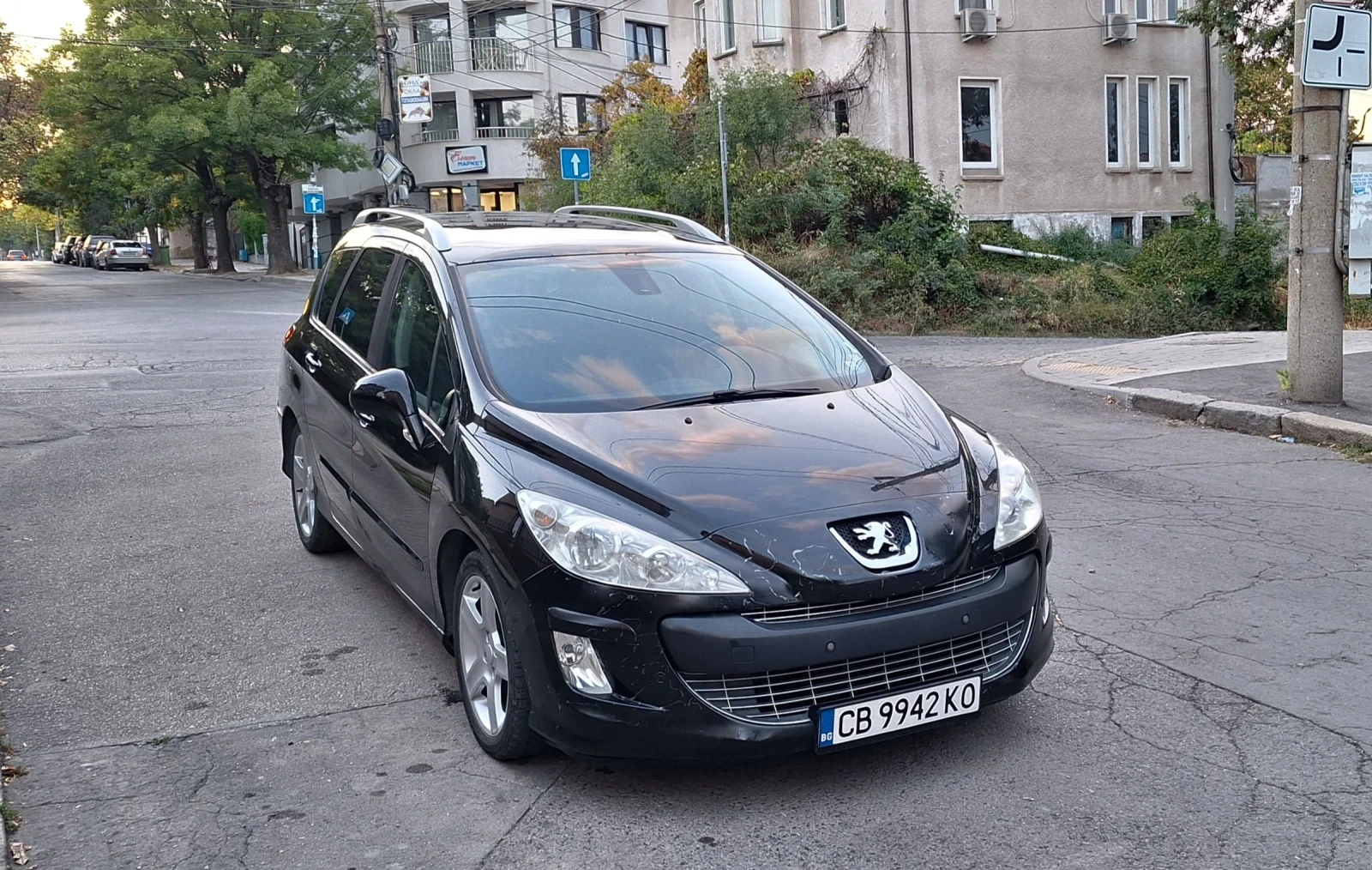 Peugeot 308 2.0hdi 7места Панорама 6 скорости Теглич