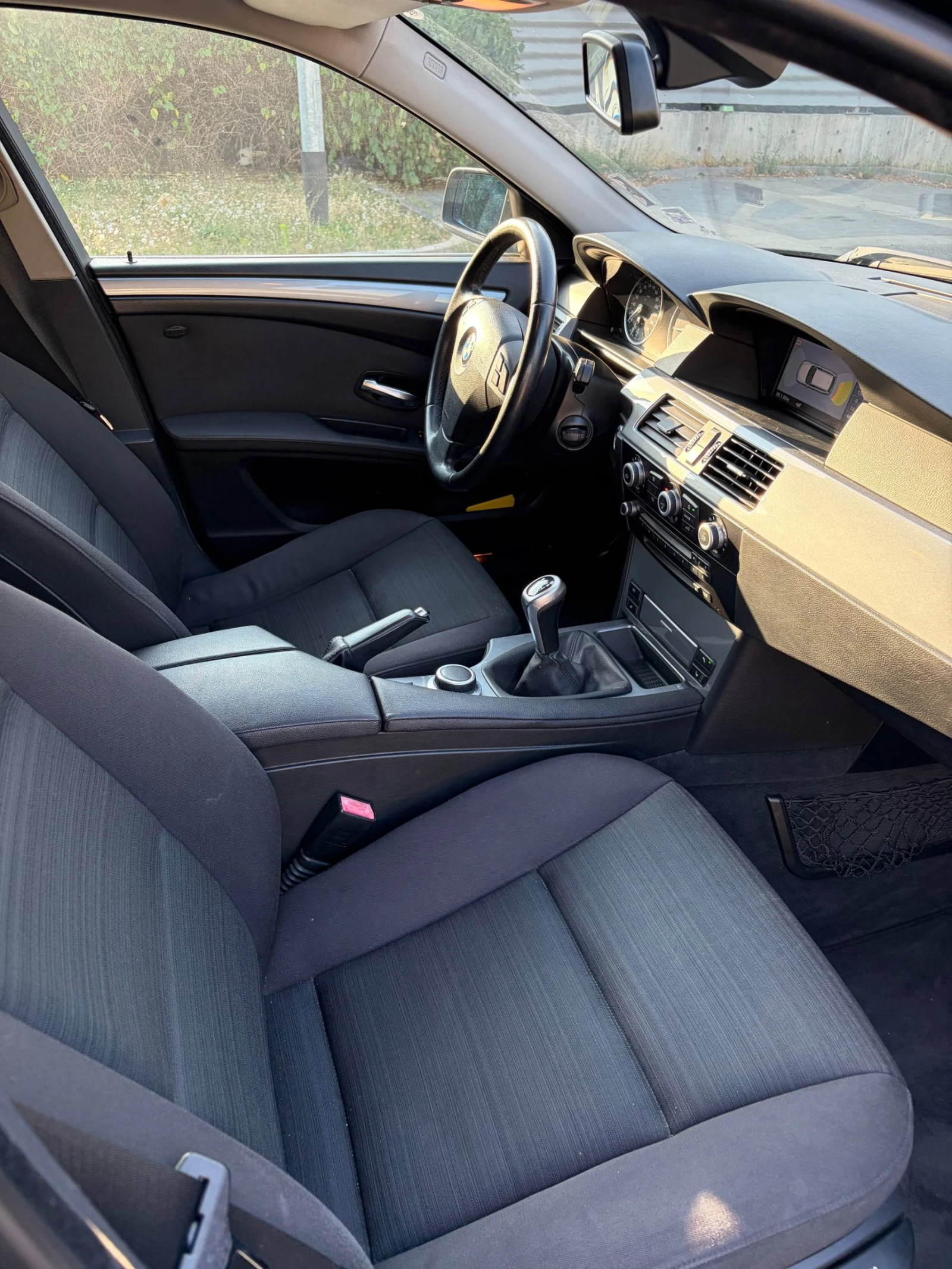 BMW 525 D LCI, снимка 11 - Автомобили и джипове - 56301002