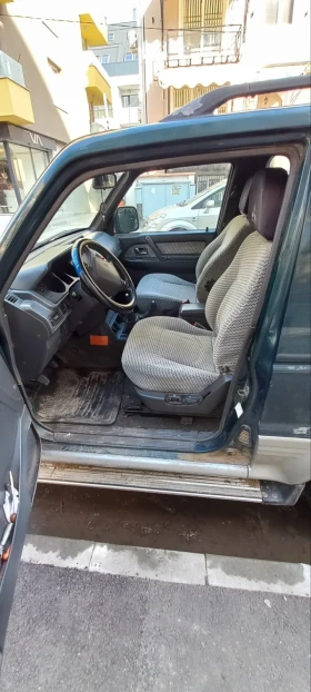 Mitsubishi Pajero - 3200 € / 6258.66 лв. - 22336987 14