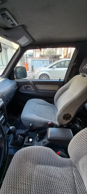 Mitsubishi Pajero - 3200 € / 6258.66 лв. - 22336987 13
